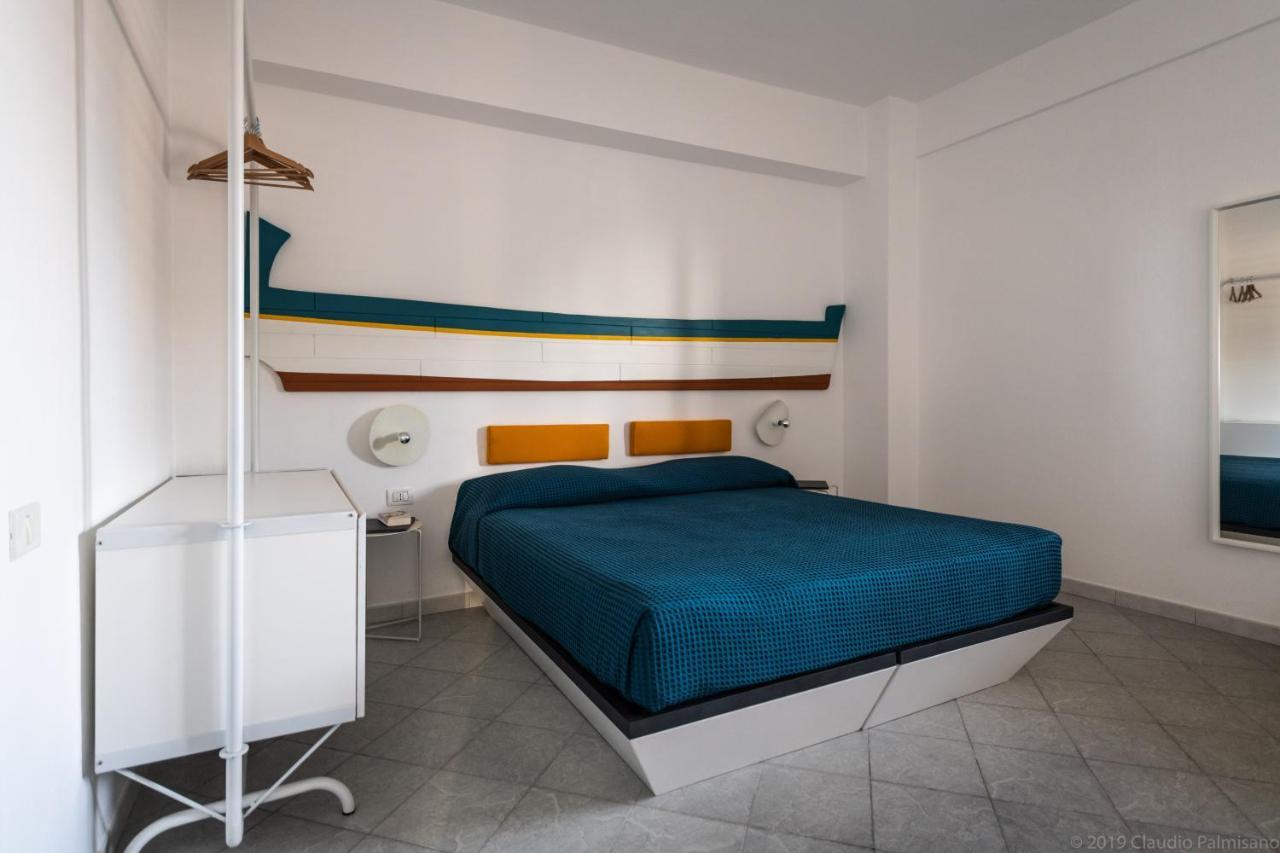 Hotel Pelaghea Linosa Exteriér fotografie